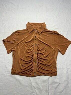 Short Sleeve Ruched Button-Down Top in Brown